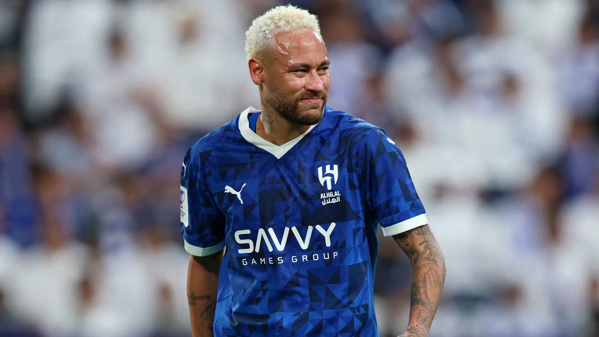 他需要在俱 他需要在俱